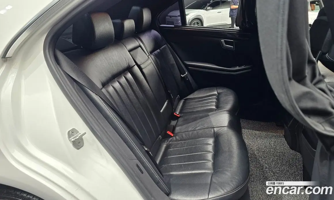 Mercedes-Benz E-Class 2015 3.5 автомат (гидро), фото 15