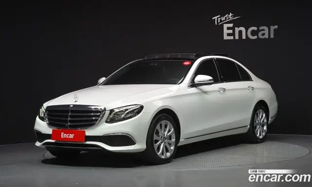 Mercedes-Benz E-Class, 2016, 90 831 км
