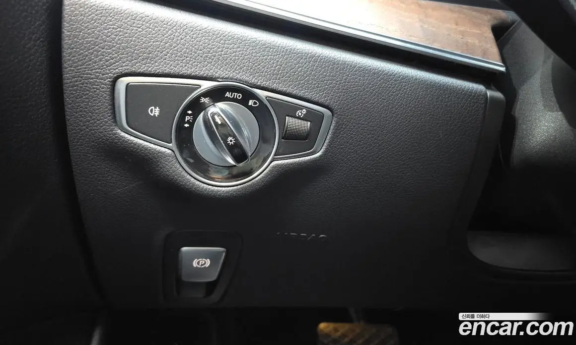 Mercedes-Benz E-Class 2016 2.0 автомат (гидро), фото 19