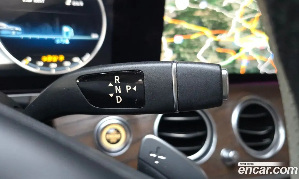 Mercedes-Benz E-Class 2016 2.0 автомат (гидро), фото 9