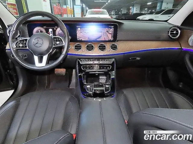 Mercedes-Benz E-Class 2020 2.0 автомат (гидро), миниатюра 10