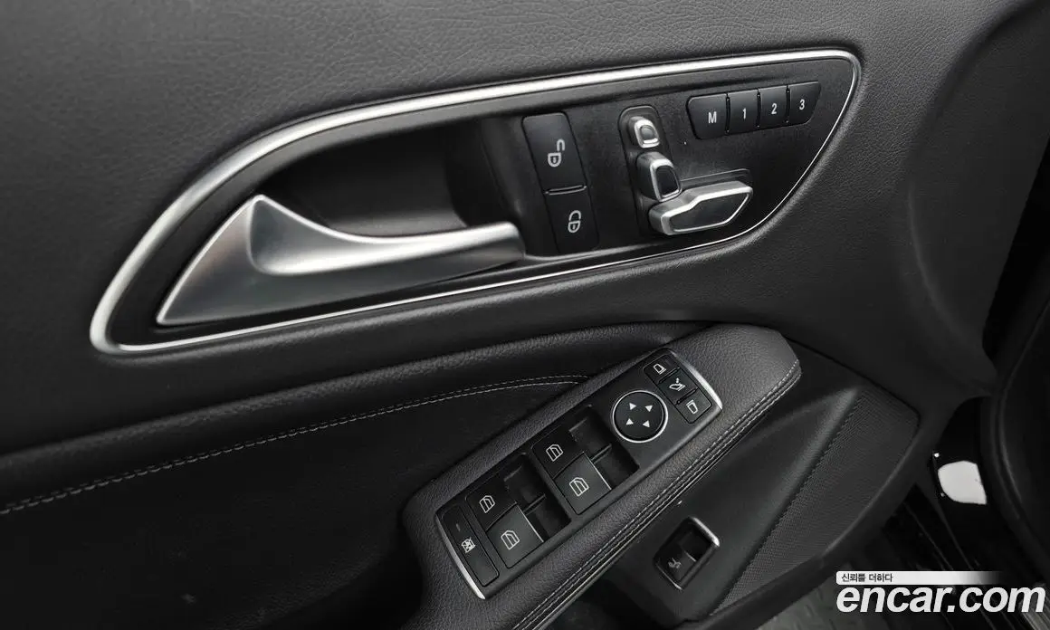 Mercedes-Benz GLA-Class 2018 2.0 автомат (гидро), фото 18