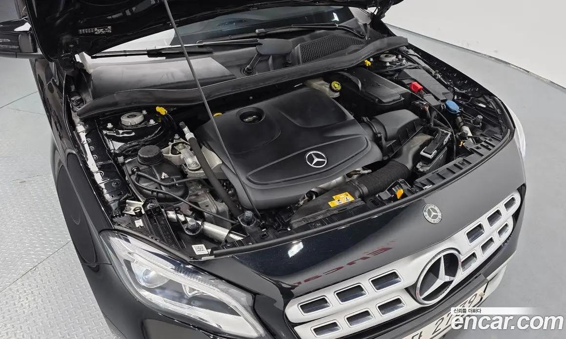 Mercedes-Benz GLA-Class 2018 2.0 автомат (гидро), фото 5