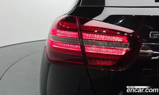 Mercedes-Benz GLA-Class 2018 2.0 автомат (гидро), миниатюра 8