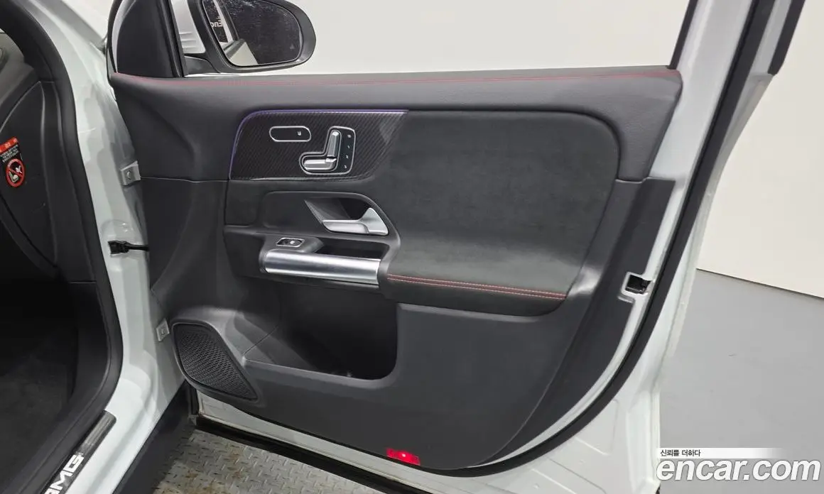 Mercedes-Benz GLA-Class 2021 2.0 автомат (гидро), фото 14