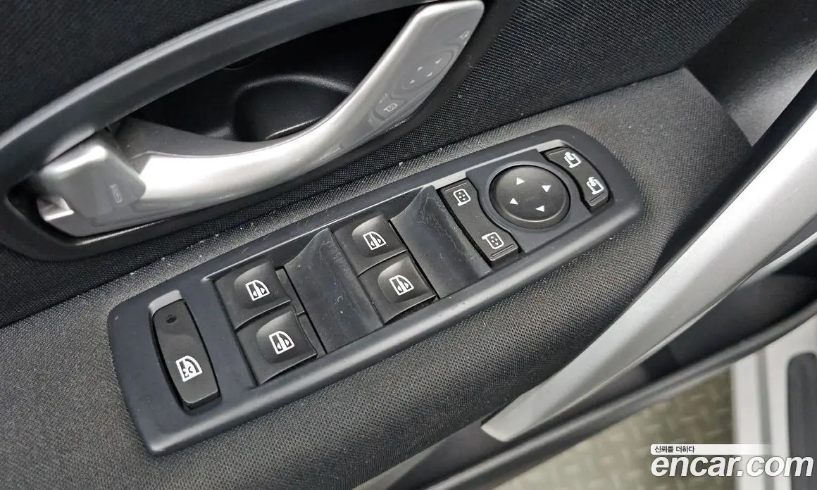 Renault (Samsung) SM3 2010 1.6 автомат (гидро), фото 13