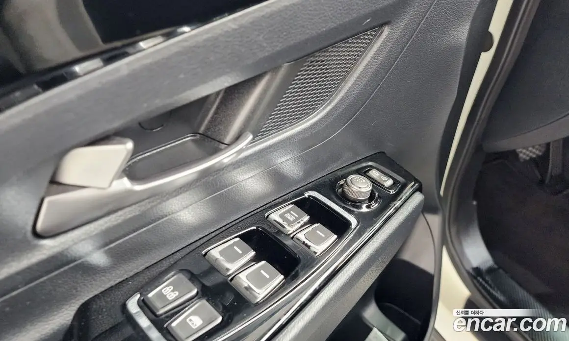 SsangYong Korando 2019 1.6 автомат (гидро), фото 34