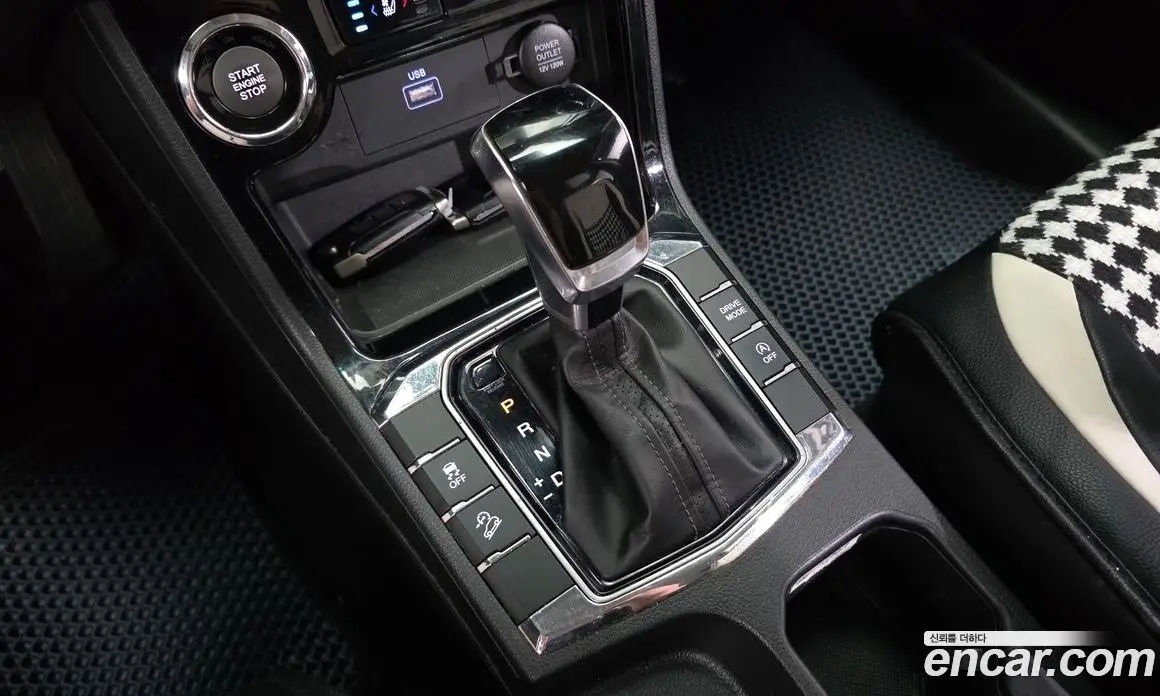 SsangYong Korando 2019 1.6 автомат (гидро), фото 9