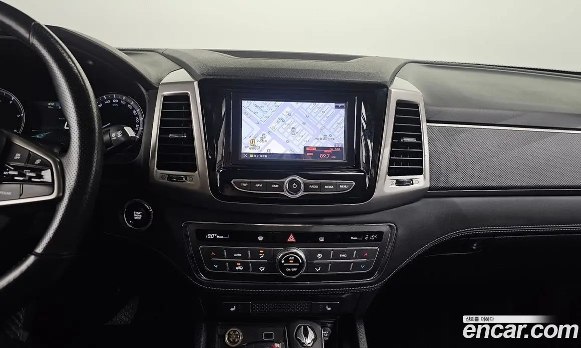 SsangYong Rexton 2019 2.2 автомат (гидро), фото 13