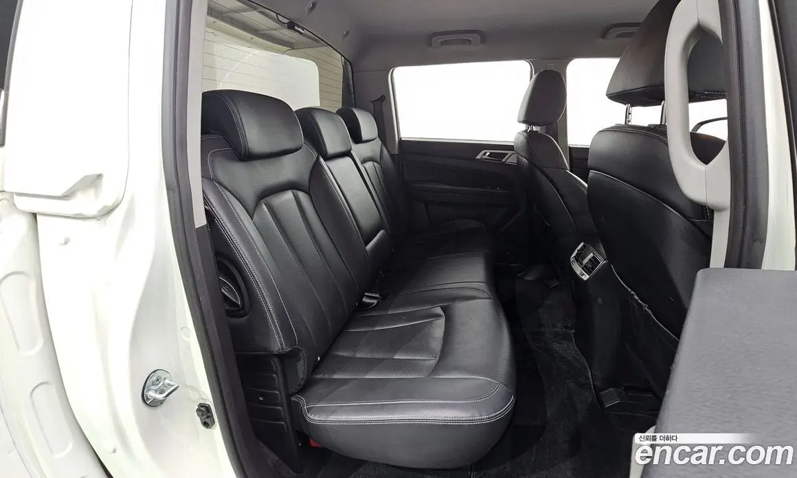 SsangYong Rexton 2019 2.2 автомат (гидро), фото 17