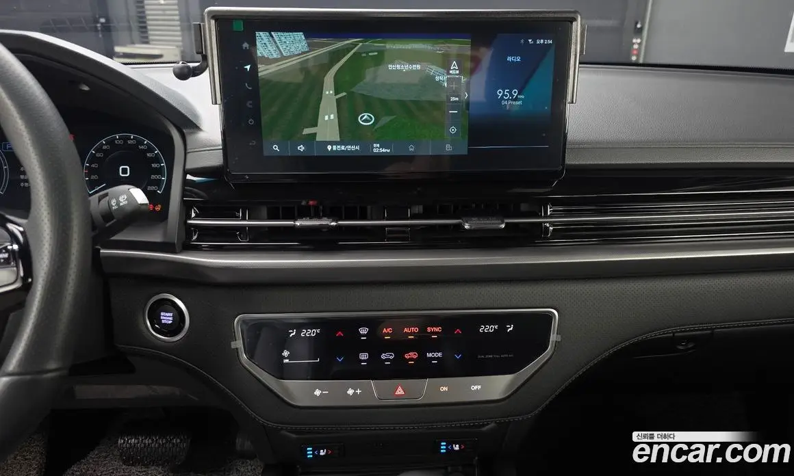 SsangYong Rexton 2024 2.2 автомат (гидро), фото 17