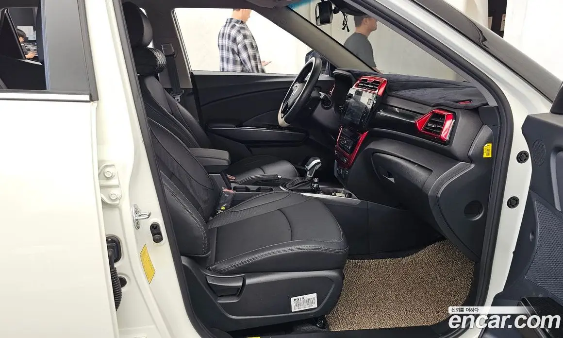 SsangYong TIBOLI 2024 1.6 автомат (гидро), фото 17