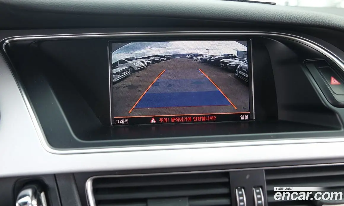 Audi A4 2015 2.0 автомат (гидро), фото 14