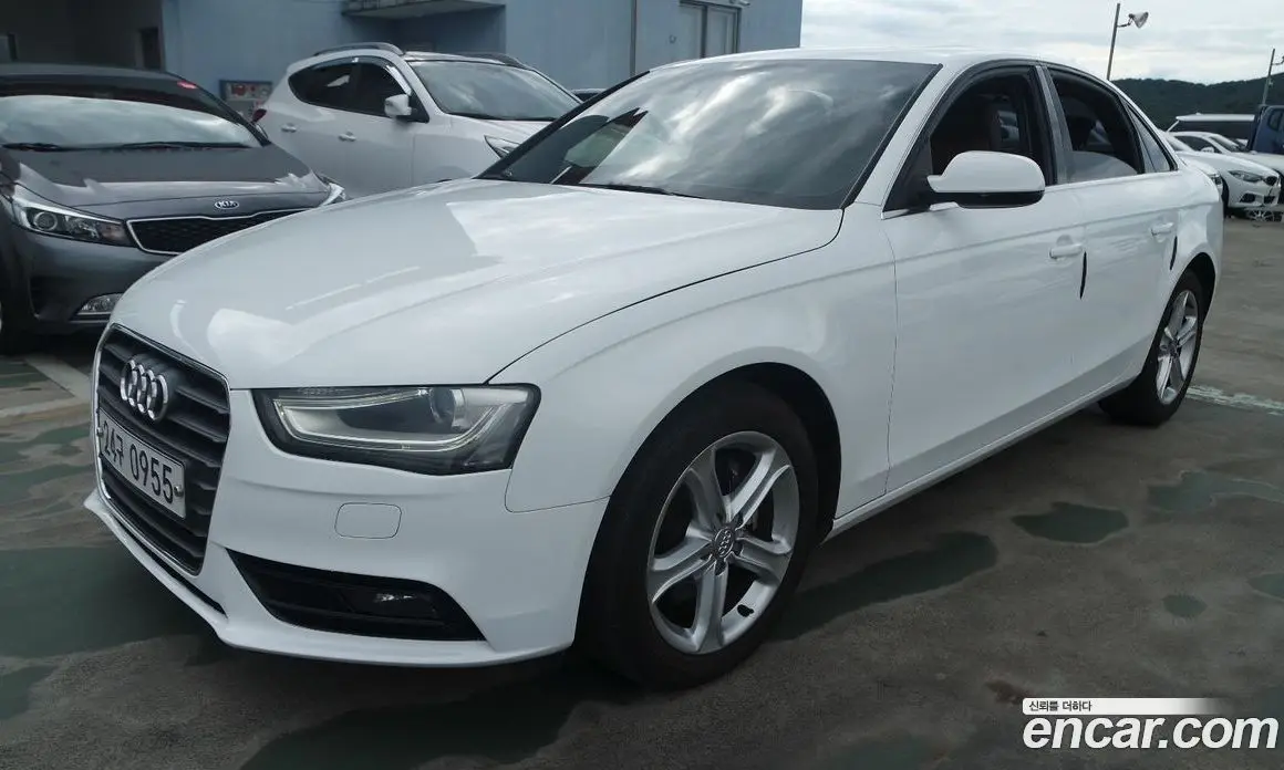 Audi A4 2015 2.0 автомат (гидро), фото 20
