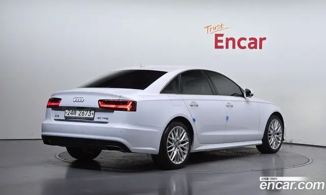 Audi A6 2018 2.0 автомат (гидро), миниатюра 2