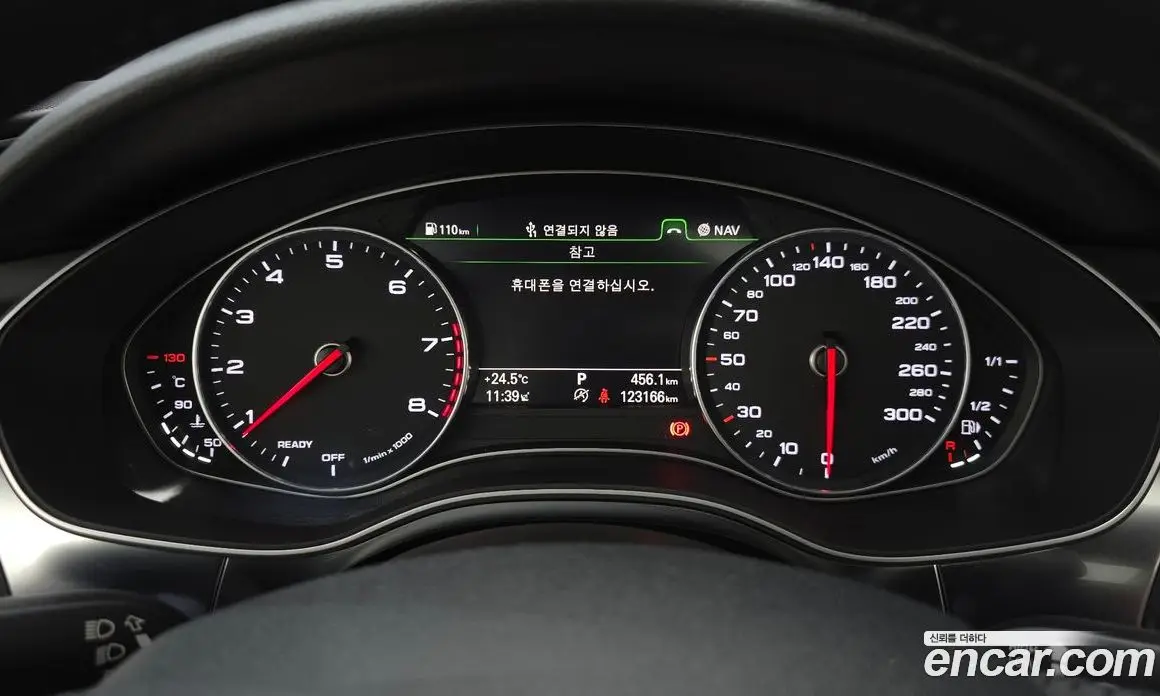 Audi A6 2018 2.0 автомат (гидро), фото 11