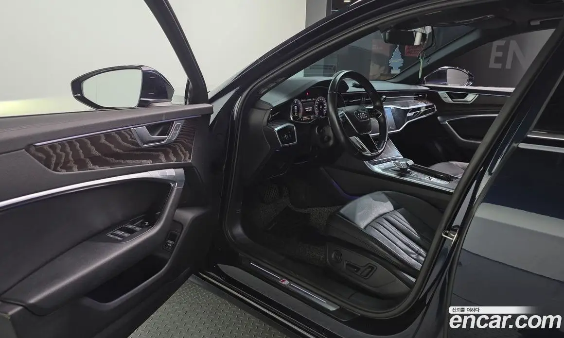 Audi A6 2020 2.0 автомат (гидро), фото 10