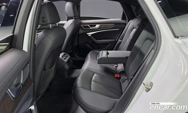 Audi A6 2021 2.0 автомат (гидро), миниатюра 11