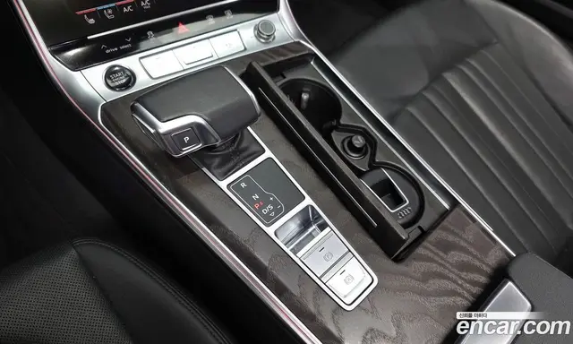 Audi A6 2022 2.0 автомат (гидро), миниатюра 12