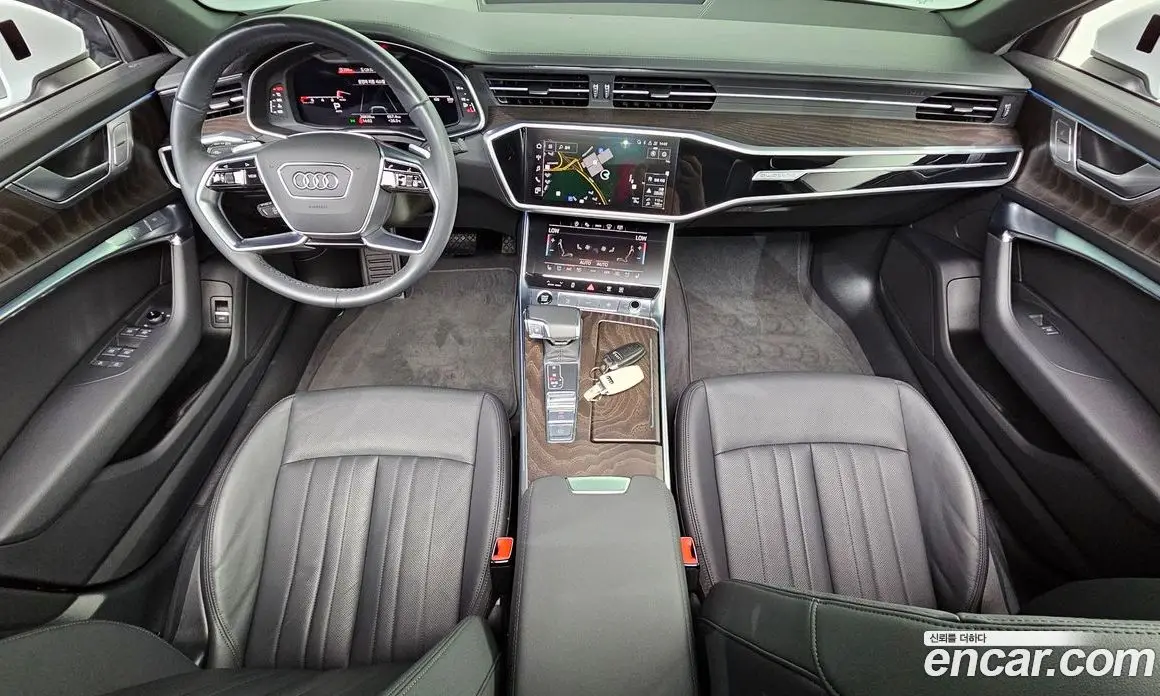 Audi A6 2023 2.0 автомат (гидро), фото 10