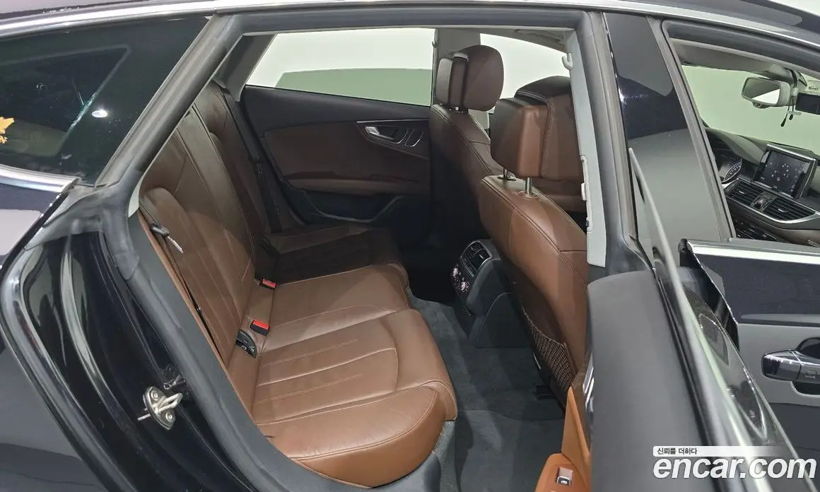Audi A7 2014 3.0 автомат (гидро), фото 11