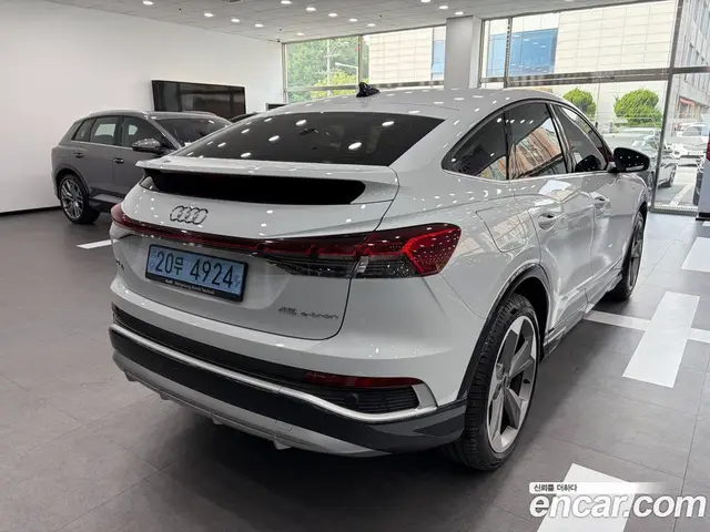 Audi Q4 e-tron 2026 0.2 автомат (гидро), миниатюра 2