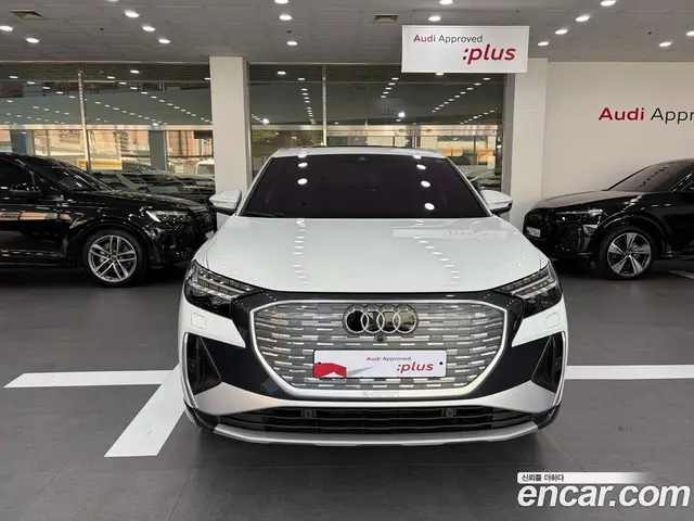 Audi Q4 e-tron 2026 0.2 автомат (гидро), миниатюра 3