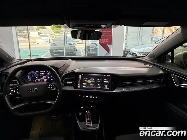 Audi Q4 e-tron 2026 0.2 автомат (гидро), миниатюра 7
