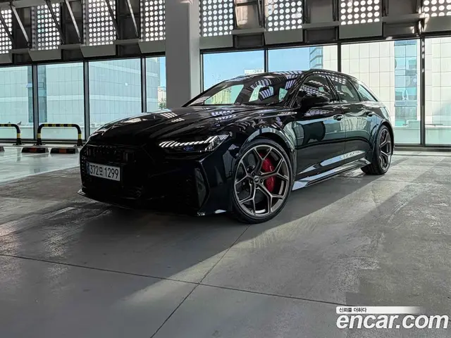 Audi RS6, 2026, 28 км