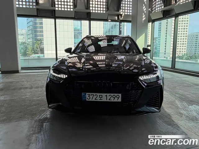Audi RS6 2026 4.0 автомат (гидро), миниатюра 2
