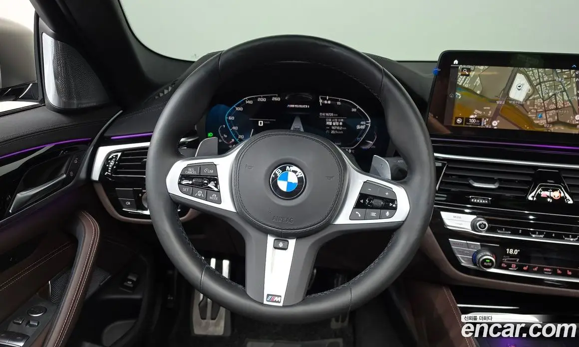 BMW 5 серия 2022 4.4 автомат (гидро), фото 17