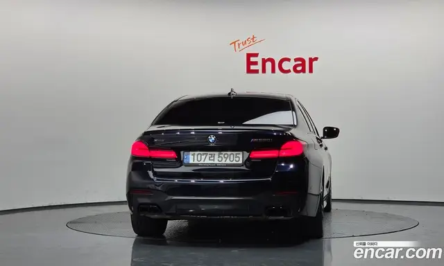 BMW 5 серия 2022 4.4 автомат (гидро), миниатюра 3