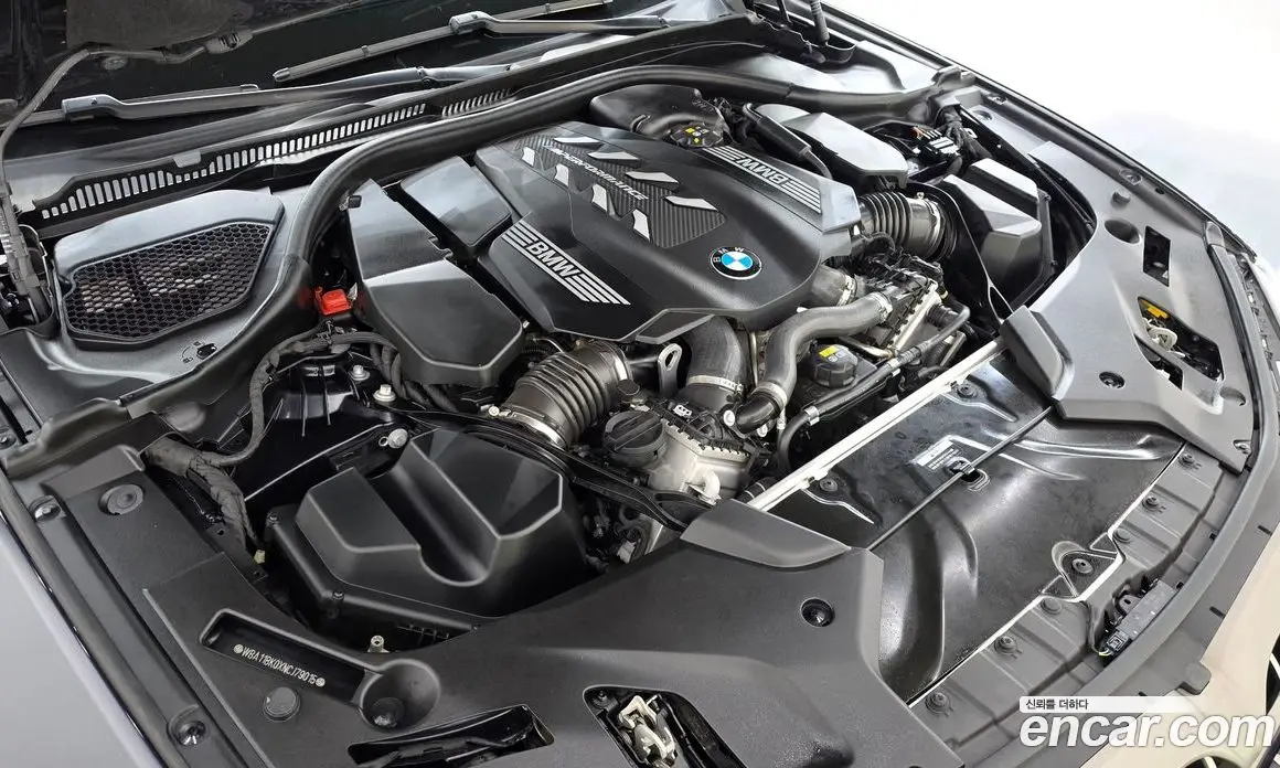 BMW 5 серия 2022 4.4 автомат (гидро), фото 5