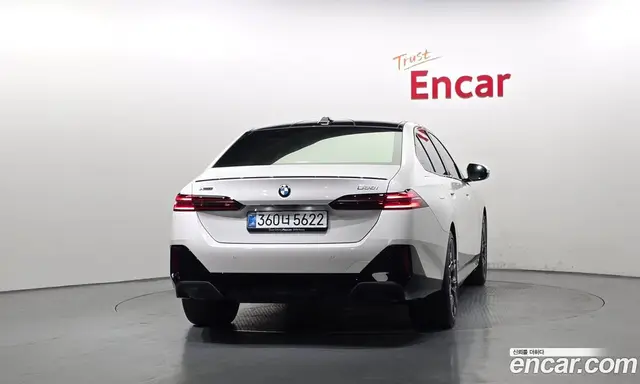 BMW 5 серия 2025 2.0 автомат (гидро), миниатюра 4