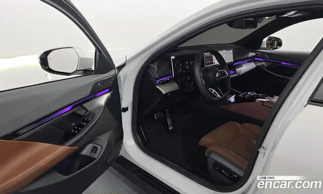 BMW 5 серия 2025 2.0 автомат (гидро), миниатюра 10
