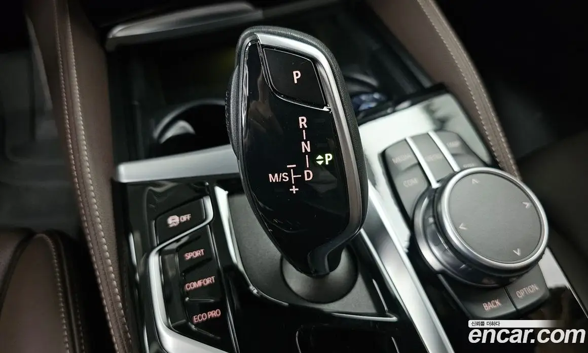 BMW 6 серия 2021 3.0 автомат (гидро), фото 12