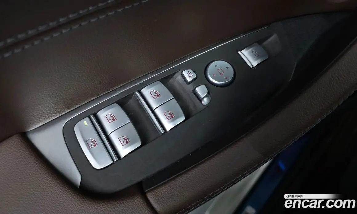 BMW X4 2025 2.0 автомат (гидро), фото 27 BMW X4 2025 2.0 автомат (гидро), фото 27