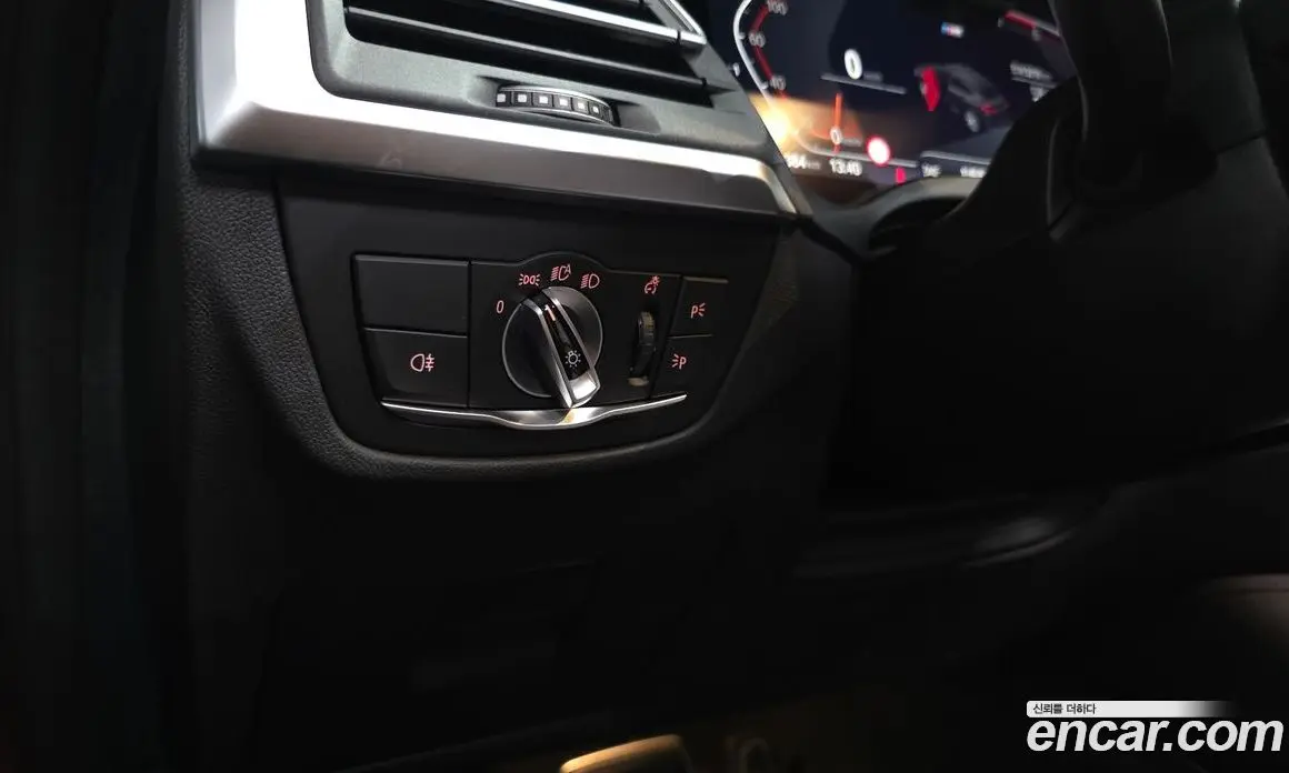 BMW X4 2025 2.0 автомат (гидро), фото 28 BMW X4 2025 2.0 автомат (гидро), фото 28