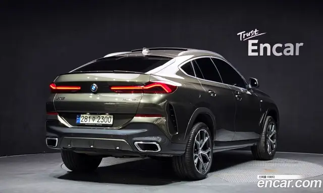 BMW X6 2022 3.0 автомат (гидро), миниатюра 2