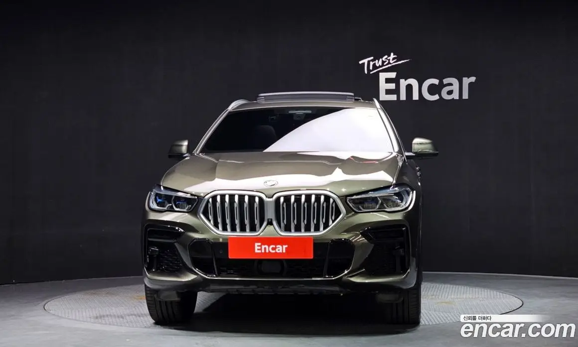 BMW X6 2022 3.0 автомат (гидро), фото 3