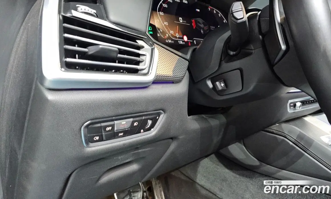 BMW X6 2022 3.0 автомат (гидро), фото 26