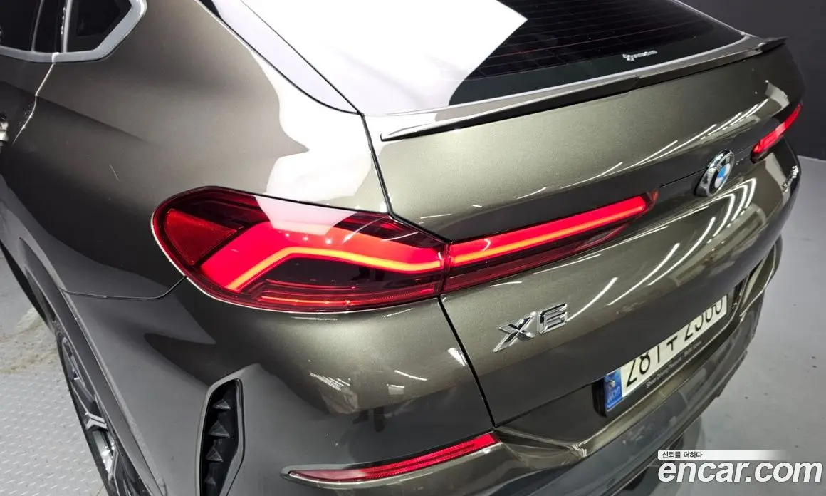 BMW X6 2022 3.0 автомат (гидро), фото 9
