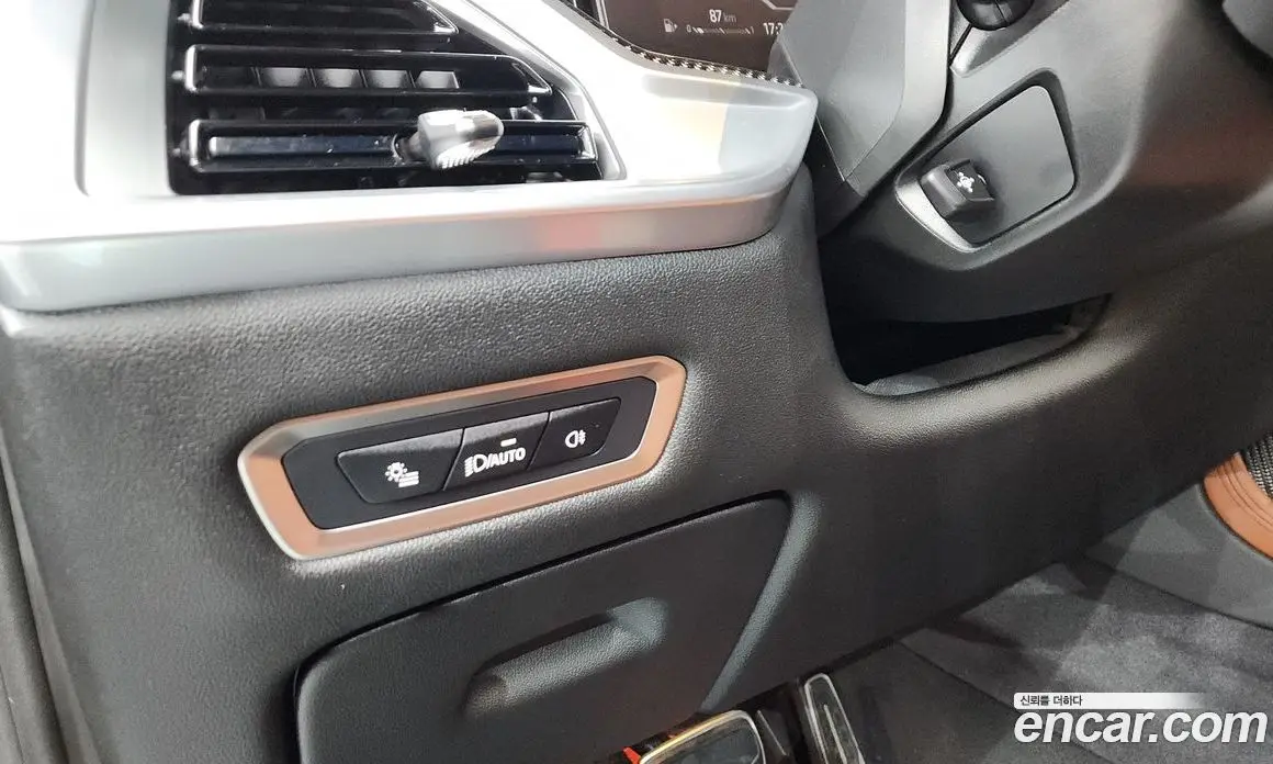 BMW X7 2025 3.0 автомат (гидро), фото 27
