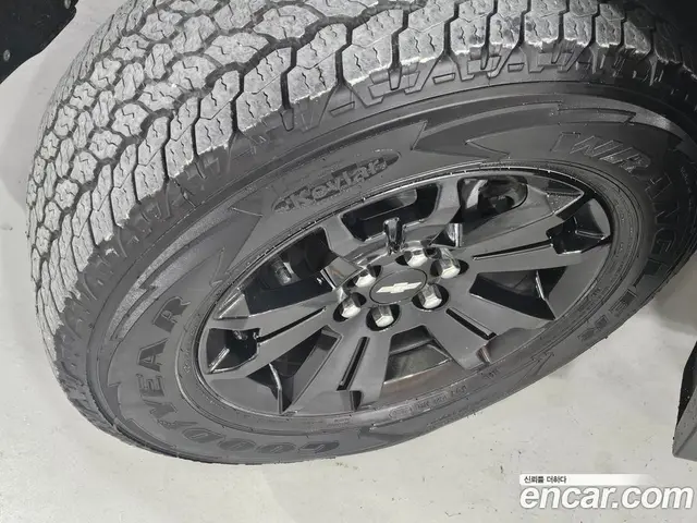 Chevrolet Colorado 2021 3.6 автомат (гидро), миниатюра 9
