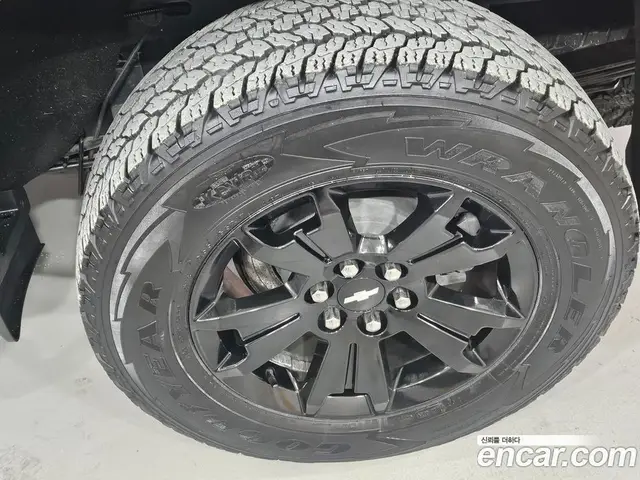 Chevrolet Colorado 2021 3.6 автомат (гидро), миниатюра 10