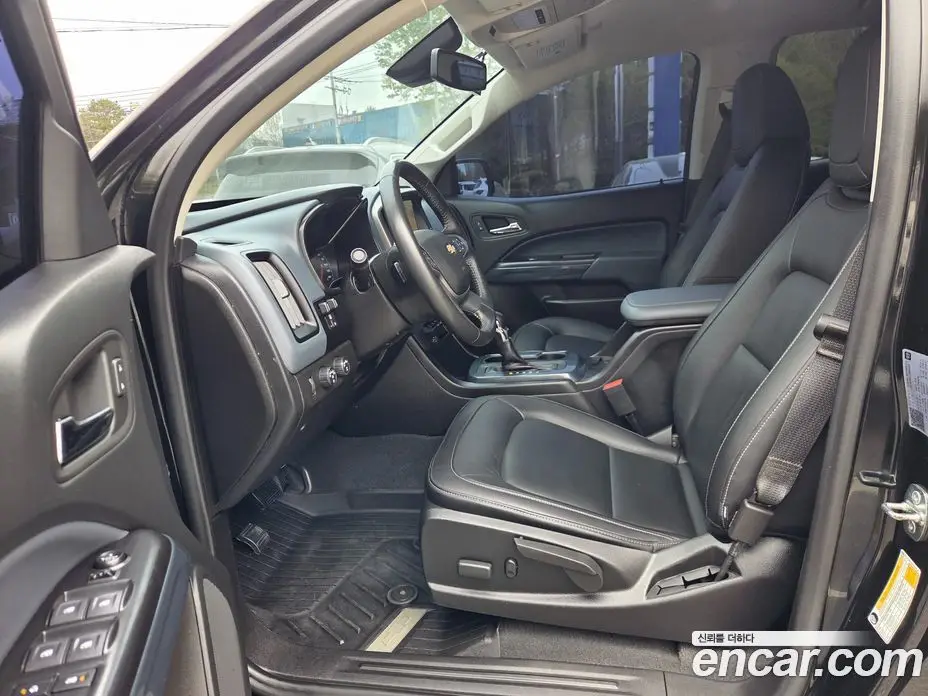 Chevrolet Colorado 2022 3.6 автомат (гидро), фото 14