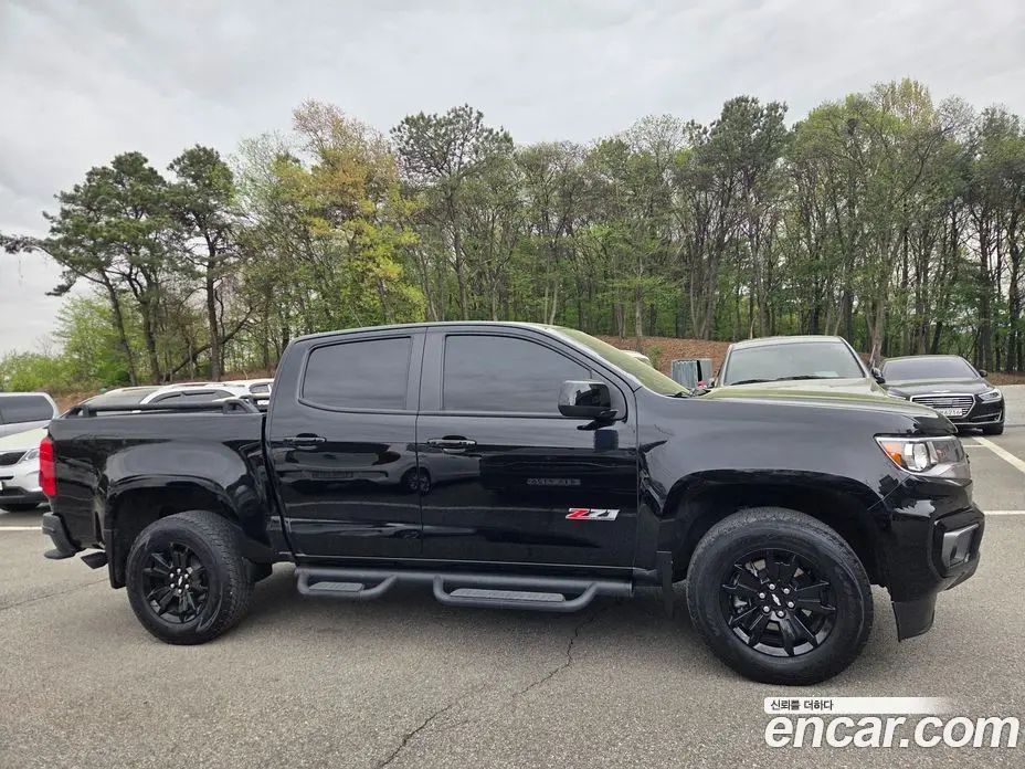 Chevrolet Colorado 2022 3.6 автомат (гидро), фото 7
