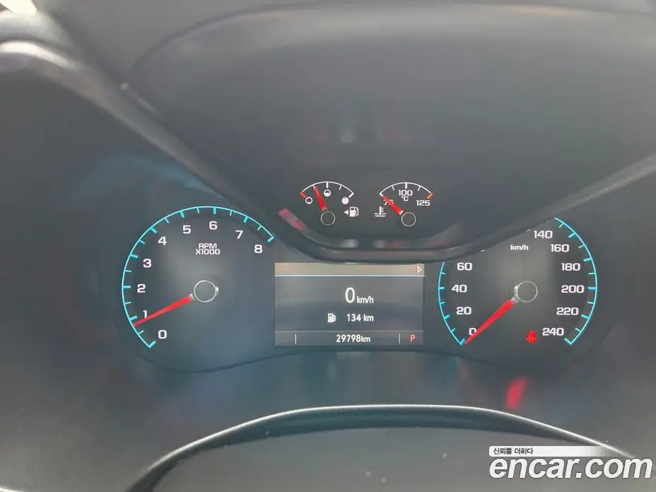 Chevrolet Colorado 2022 3.6 автомат (гидро), фото 8