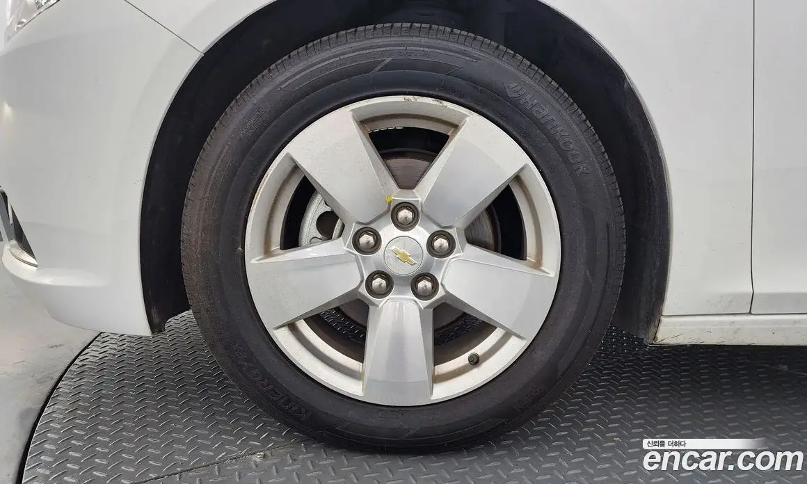 Chevrolet Malibu 2012 2.0 автомат (гидро), фото 5