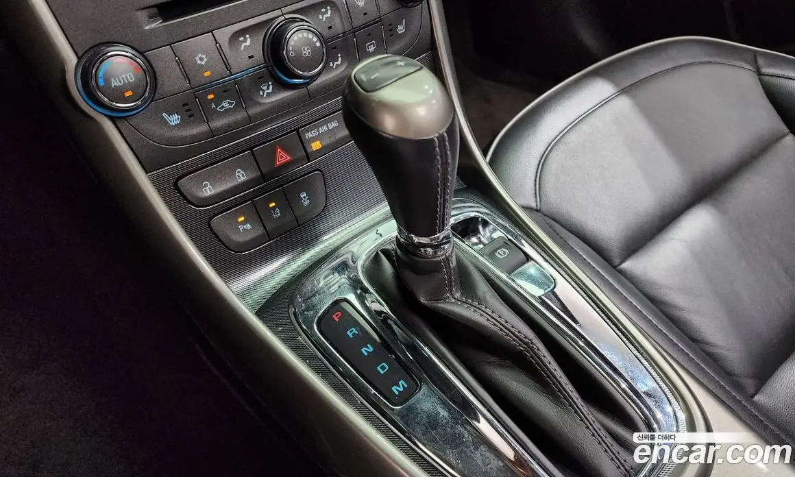 Chevrolet Malibu 2012 2.0 автомат (гидро), фото 9